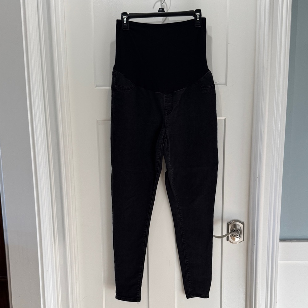 Celebrity Pink Black Maternity Jeans with Stretch Fabric Size Large